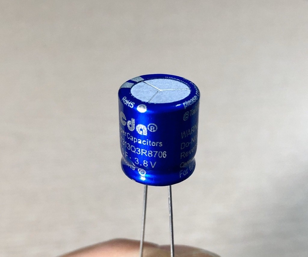 Nguyên lý làm việc và ứng dụng của siêu tụ điện - Mạch điện tử