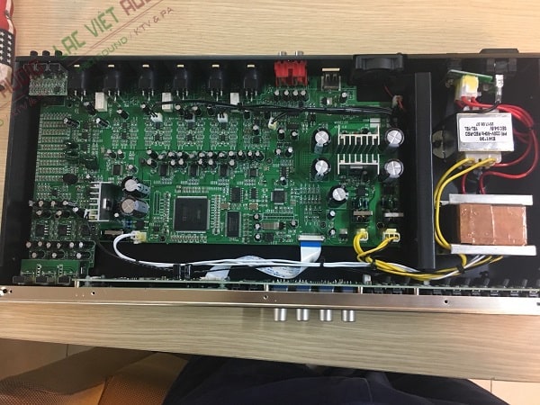 Vang số AAP dòng K9800, K9600 hát có hay không? - Mạch điện tử